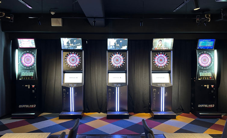直感操作のDARTSLIVE3×安定感の2で、初心者でも投げやすくベテランもちゃんと投げられる